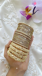 Kundan & Moti Kada Wedding Combo Box – 16 Bangles Set And 4 Kadas