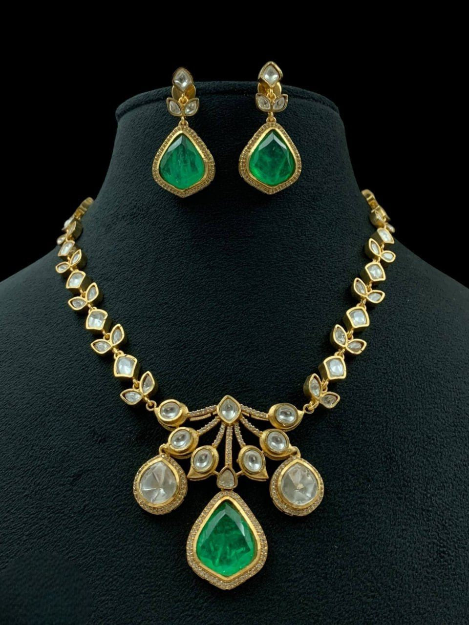 Kundan Necklace & Earrings Set | Gold-Plated Indian Bridal Wedding Jewelry - Libasaa.com