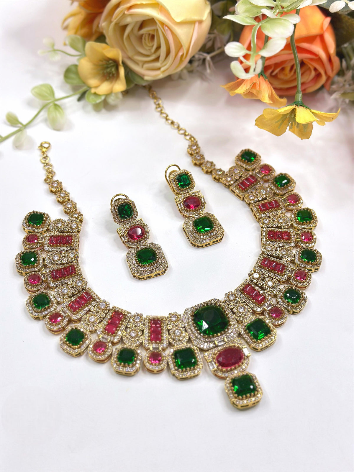 Emerald & Ruby Toned Kundan Choker Necklace Set β Bridal Statement Jewelry - Libasaa.com