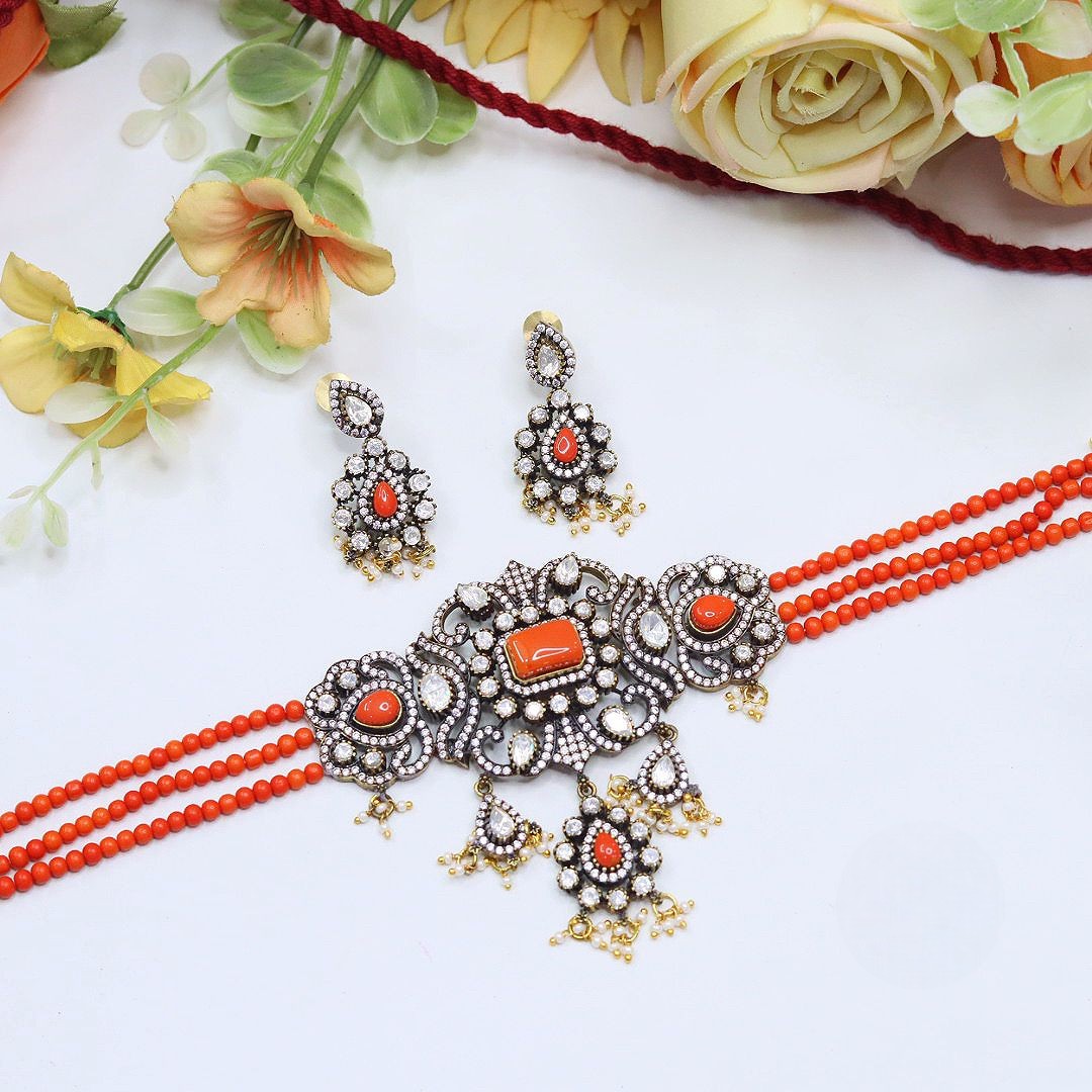 Beaded Choker Necklace Set with Matching Earrings – Kundan Jewelry - Libasaa.com