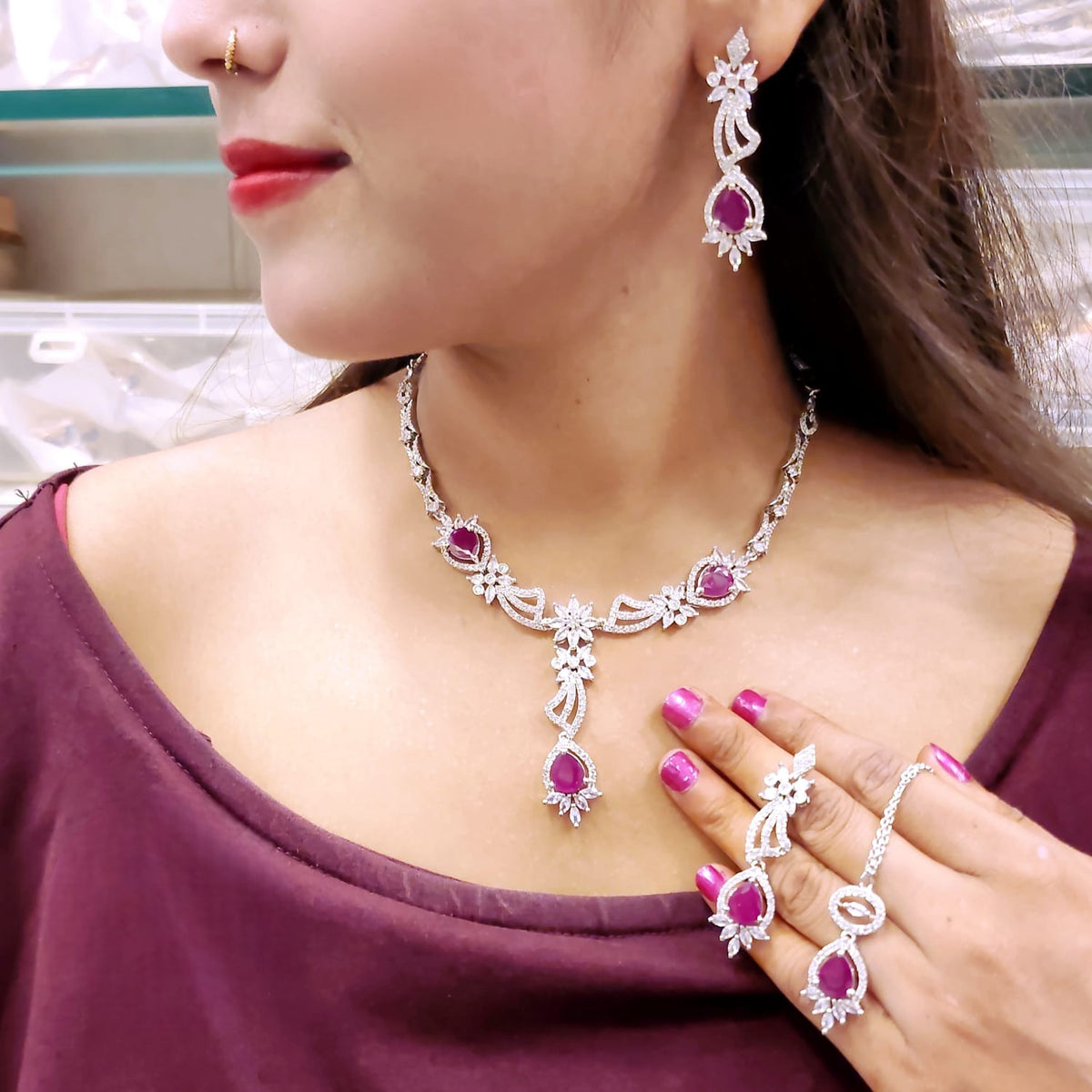 Luxurious Floral CZ & Black Teardrop Bridal/Party Jewelry Set - Libasaa.com