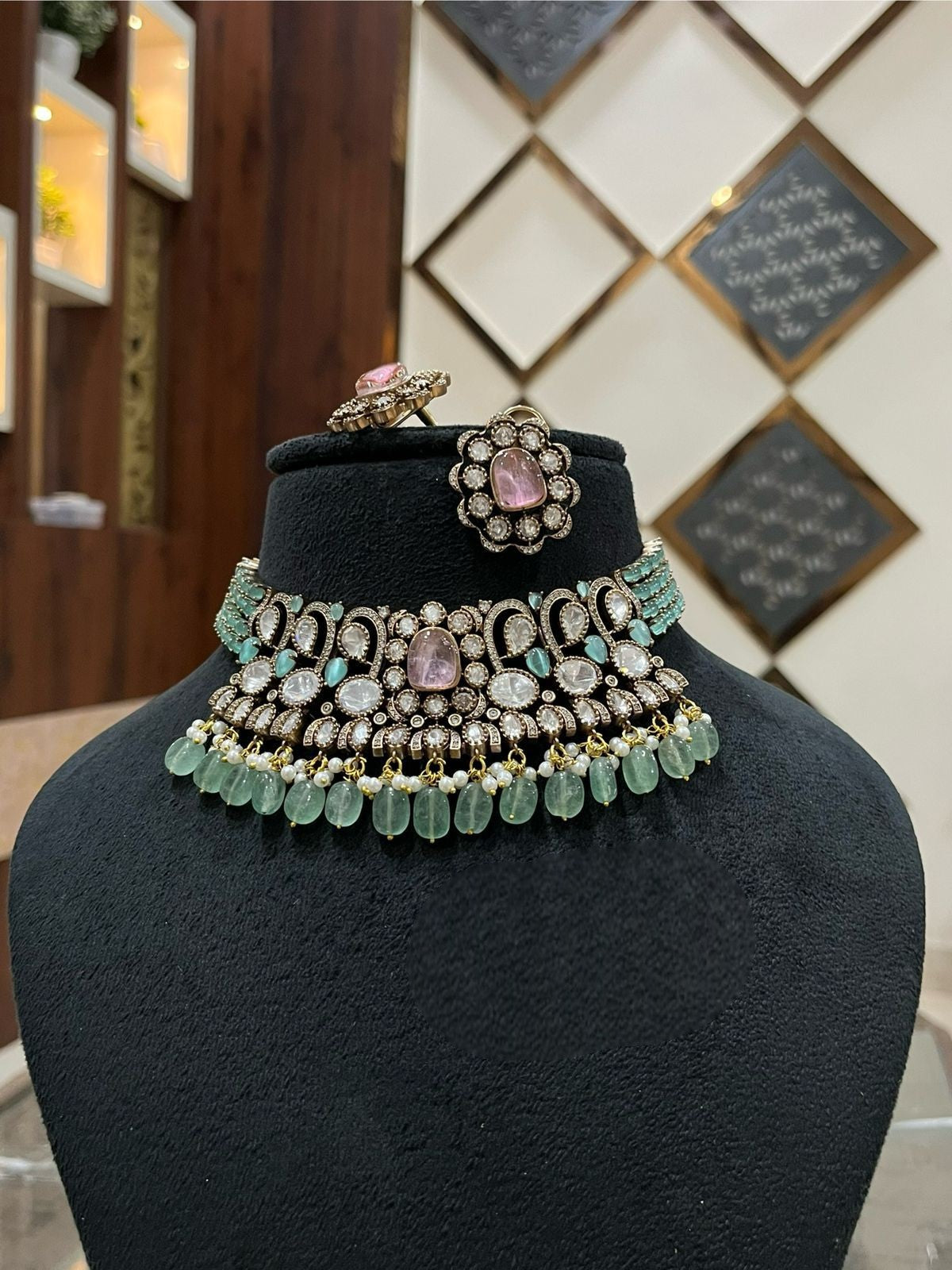 Royal Kundan Choker Necklace Set – Traditional Bridal Jewelry - Libasaa.com