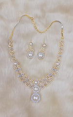 Elegant Gold-Plated Pearl and Crystal Necklace Set - Libasaa.com