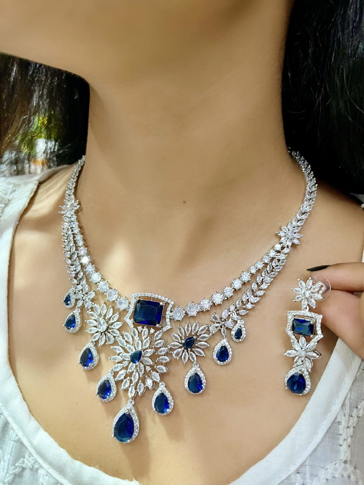 Exquisite Ruby and Diamond Necklace with Matching Earring Set - Libasaa.com