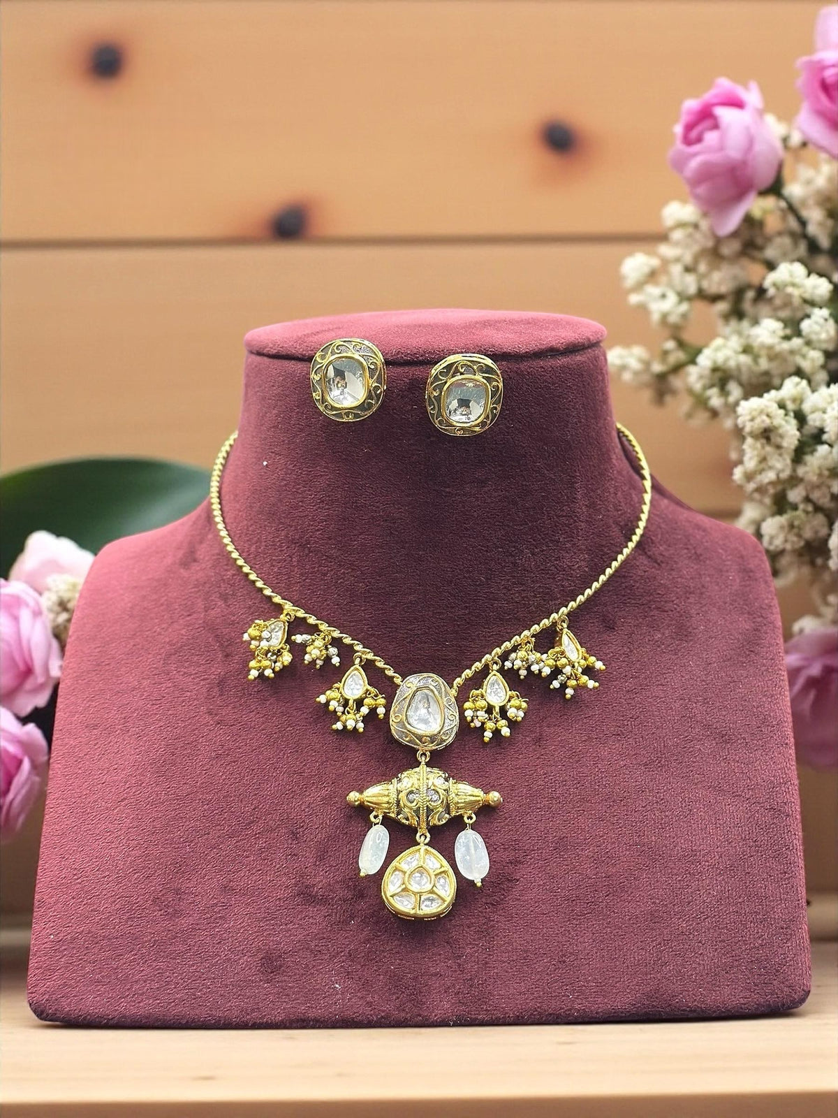 Exquisite Gold-Plated Kundan Polki Choker Necklace & Stud Earrings Set - Libasaa.com