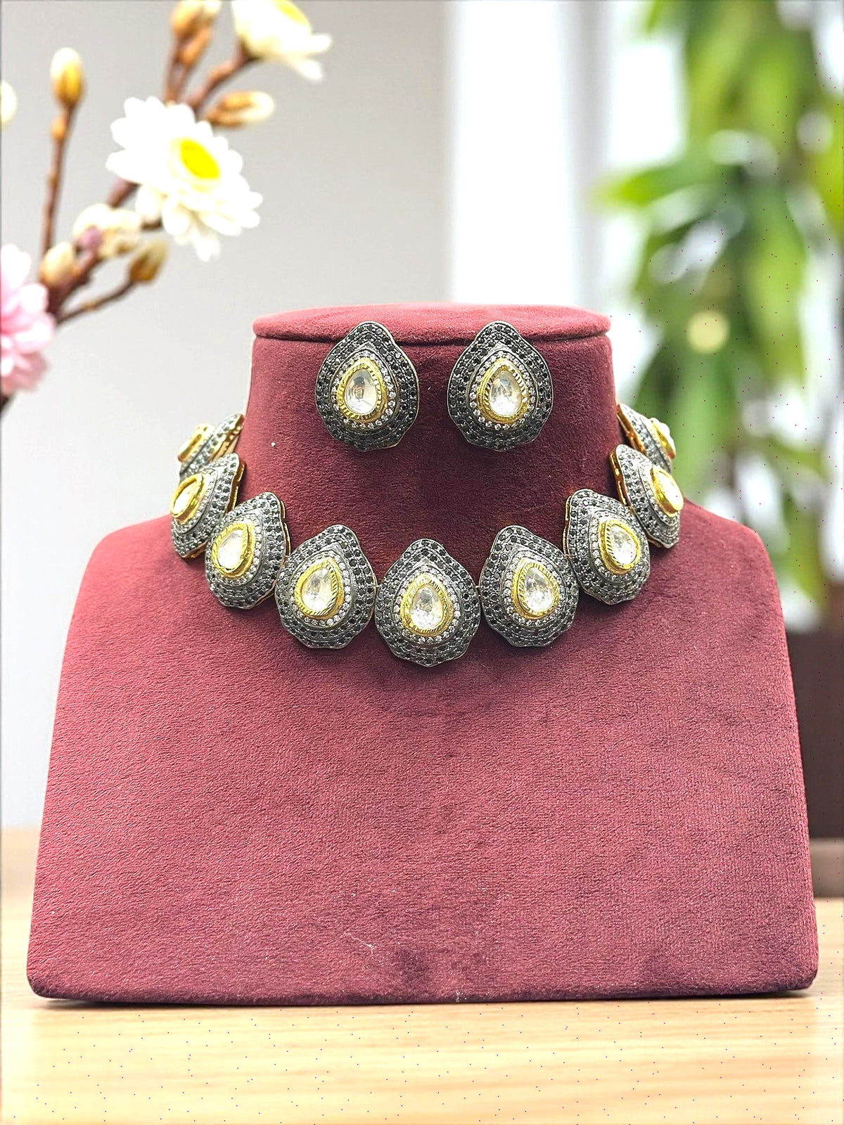 Antique Black Polish CZ Kundan Choker Necklace Set with Stud Earrings Tear Drop Design Bridal Jewelry - Libasaa.com