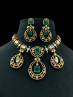 Royal Emerald Green Kundan Necklace Set with Matching Earrings Bridal & Festive Jewelry - Libasaa.com