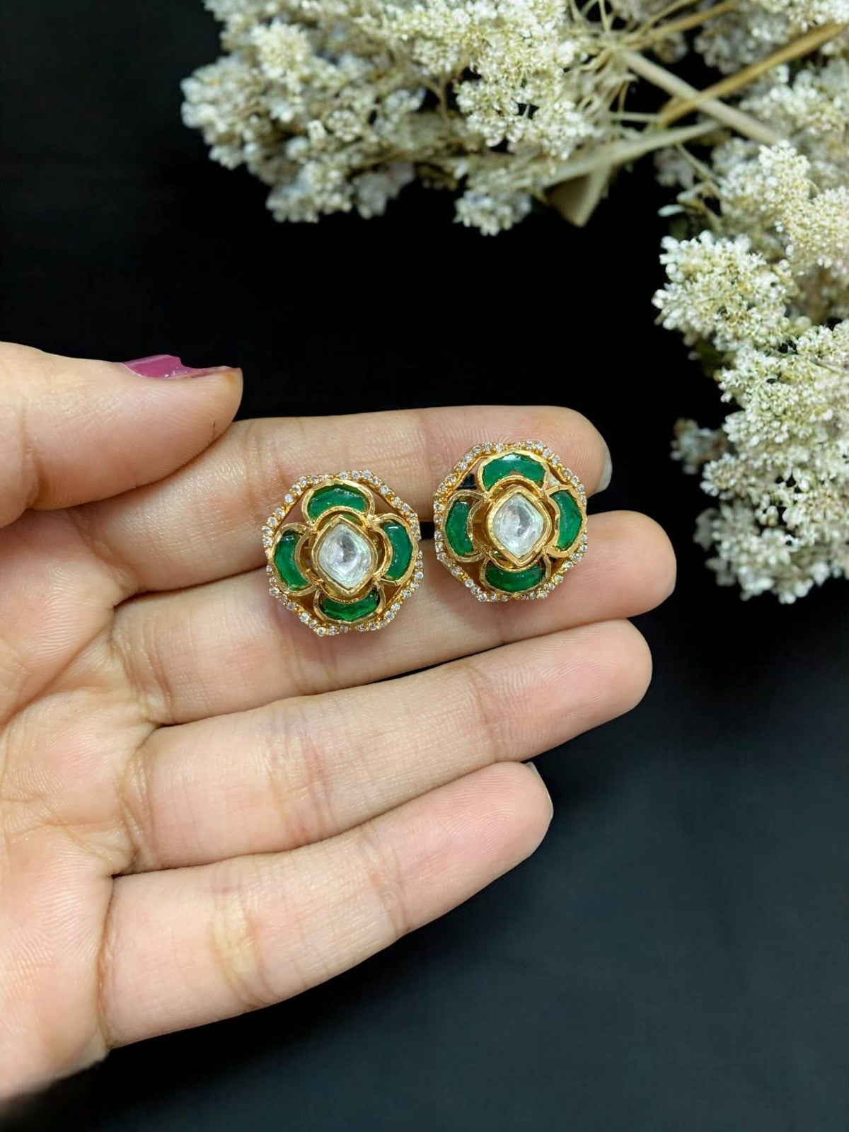 Elegant Floral Kundan Stud Earrings with Green Enamel Traditional Indian Jewelry - Libasaa.com