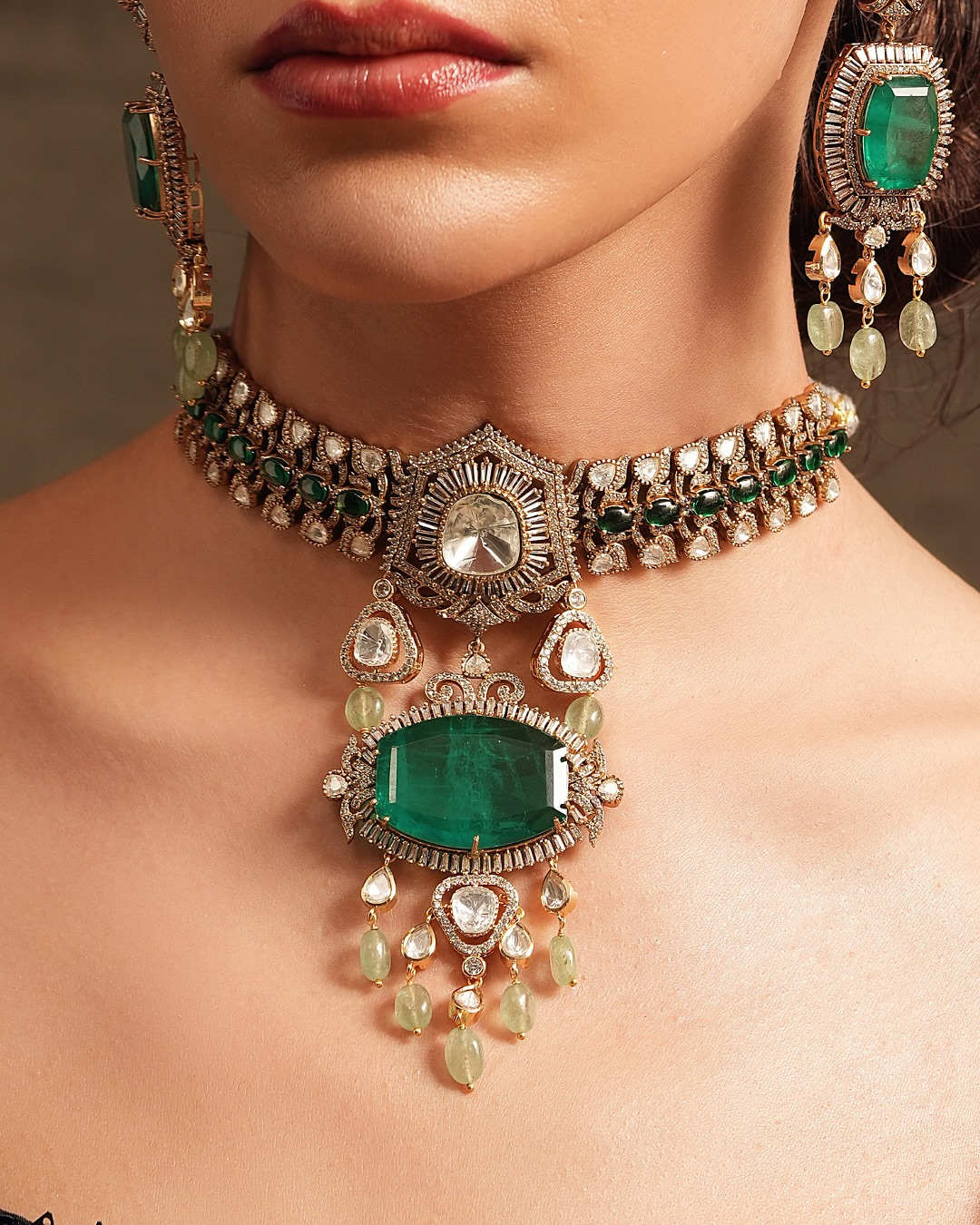 Surveen Chawla Inspired Royal Polki Choker Earrings Set For Wedding - Libasaa.com