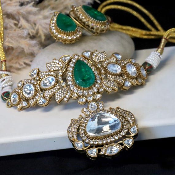 Punjabi Green Traditional Polki Kundan Necklace Set For Wedding - Libasaa.com