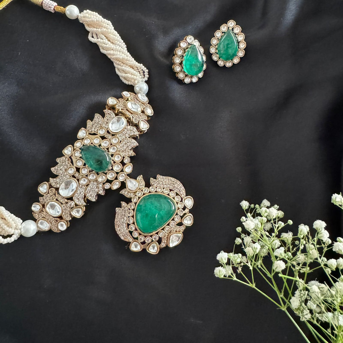 Punjabi Green Traditional Polki Kundan Necklace Set For Wedding - Libasaa.com