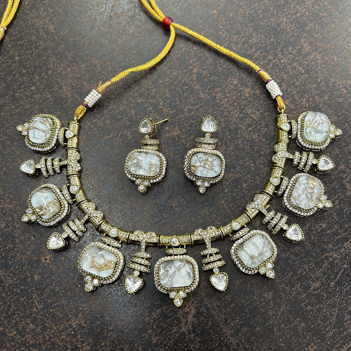 Pakistani Traditional Kundan Choker Matching Earrings Polki Jewelry Set For Women - Libasaa.com