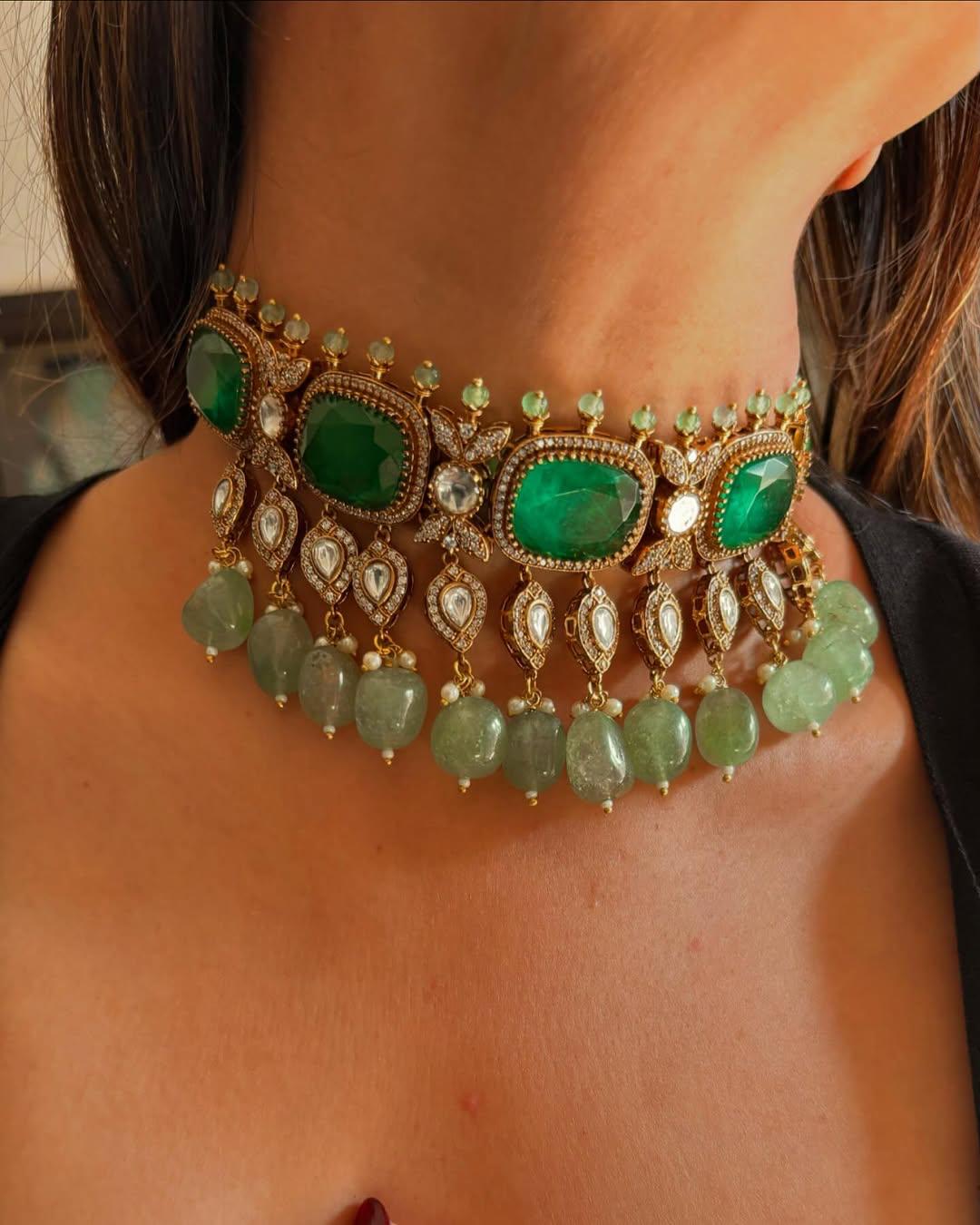 Jaipuri Kundan Choker Set β Traditional Indian Jewelry for a Royal Look | Kundan Jewelry | Indian Jewelry | Pakistani Necklace Set | - Libasaa.com