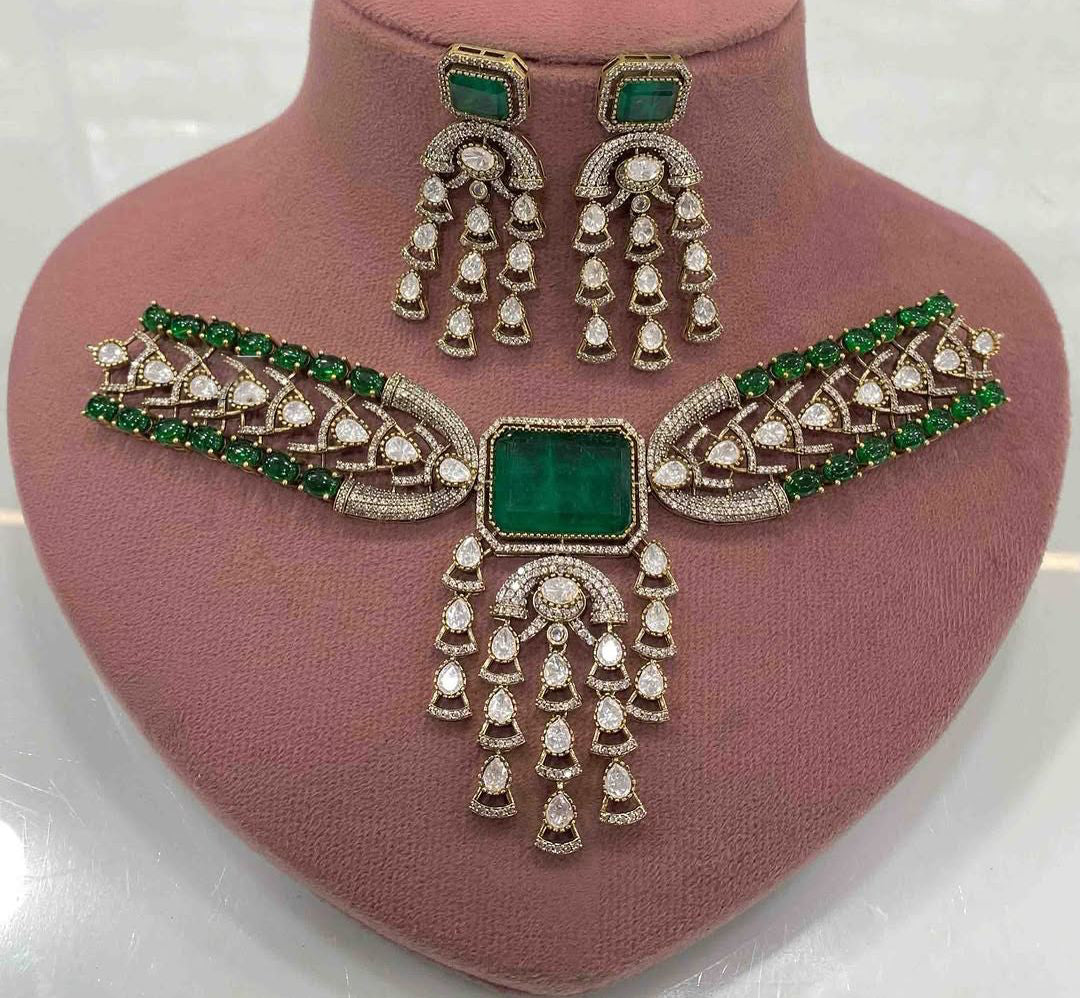 Punjabi Ethnic Kundan Choker Earrings Set for Weddings | Kundan Jewelry | Indian Jewelry | Pakistani Jewelry | Traditional Jewelry - Libasaa.com