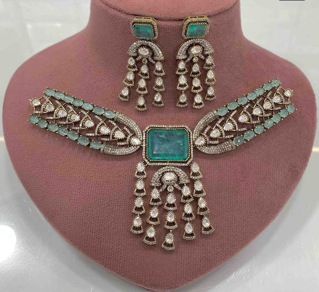Punjabi Ethnic Kundan Choker Earrings Set for Weddings | Kundan Jewelry | Indian Jewelry | Pakistani Jewelry | Traditional Jewelry - Libasaa.com