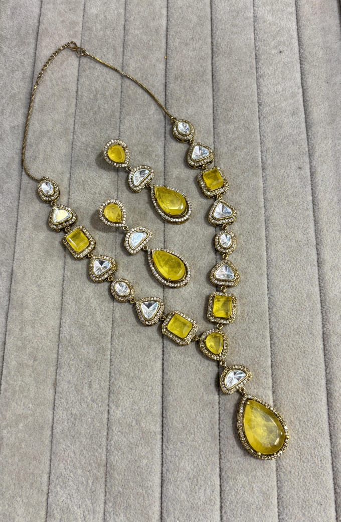 Bollywood Design Teardrop AD Necklace Earrings Set | Kundan Jewelry | AD Jewelry | Indian Jewelry | Traditional Jewelry - Libasaa.com