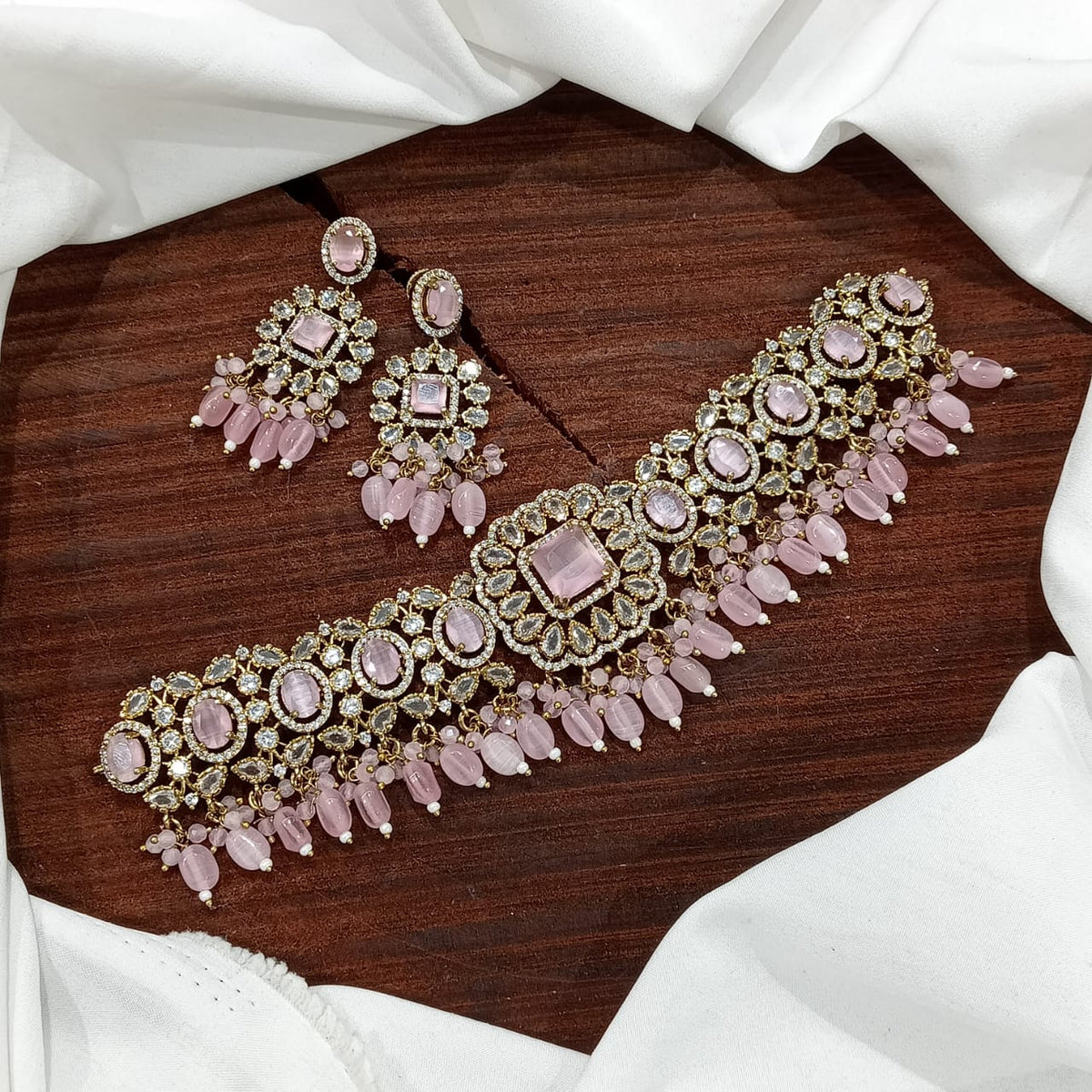 Stylish Victorian Kundan Choker Earrings Set For Wedding - Kundan Choker Set Indian Jewelry - Libasaa.com