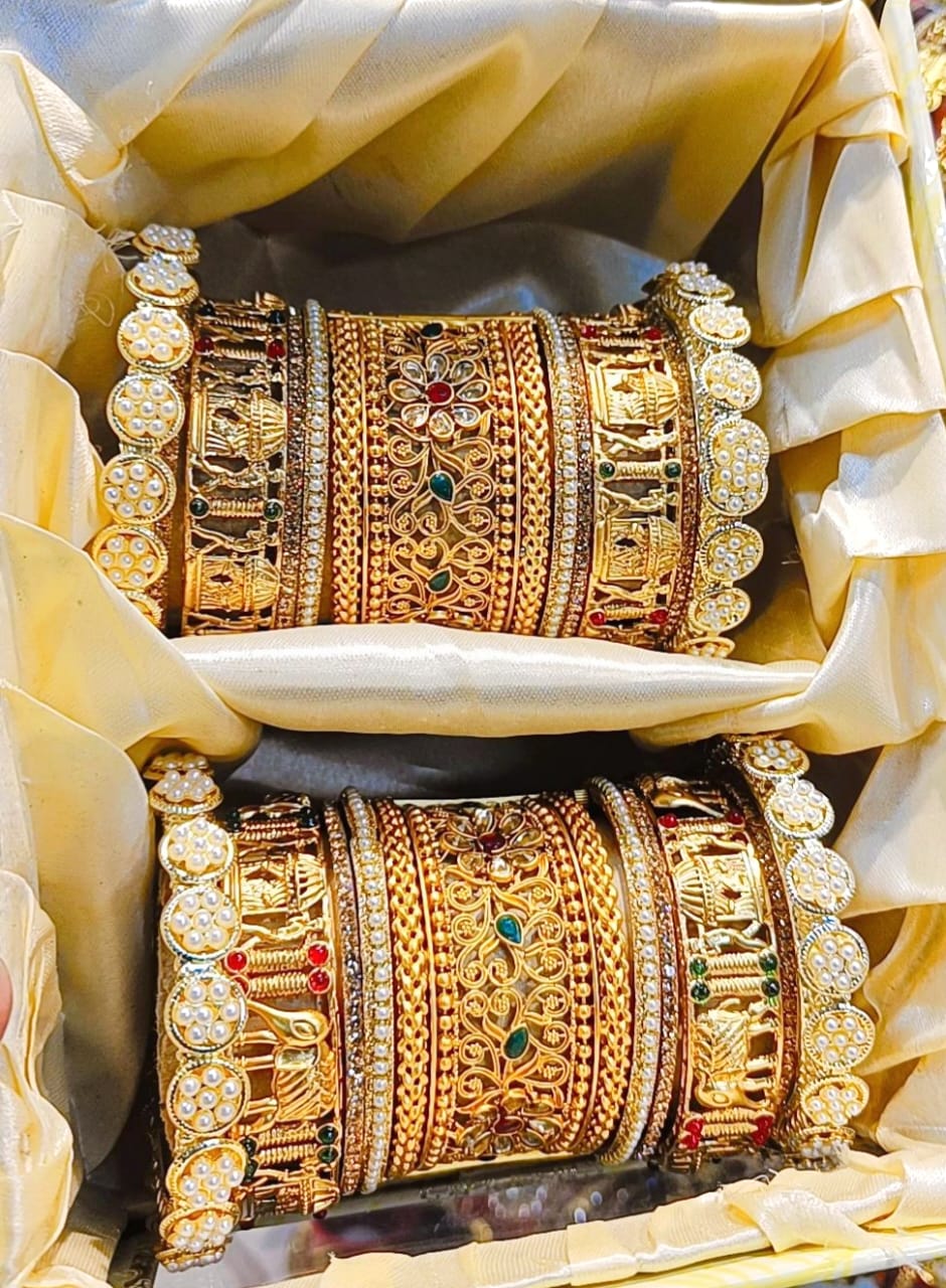 Rajsthani Flower Design Kundan Bangle kada Set For Wedding - Libasaa.com