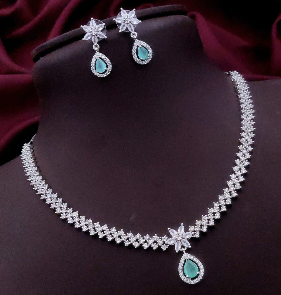 Pakistani Floral AD Kundan Choker Earrings Set | Kundan Jewelry | AD Jewelry | Pakistani Choker Set | Traditional Jewelry - Libasaa.com