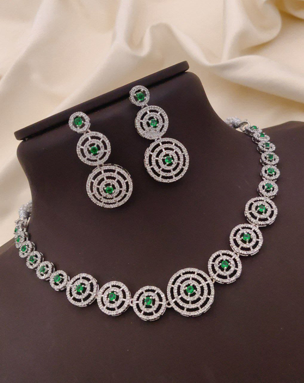 Round Shaped Design Wedding AD Choker Earrings Set | Kundan Jewelry | AD Jewelry | Pakistani Choker Set | Traditional Jewelry - Libasaa.com