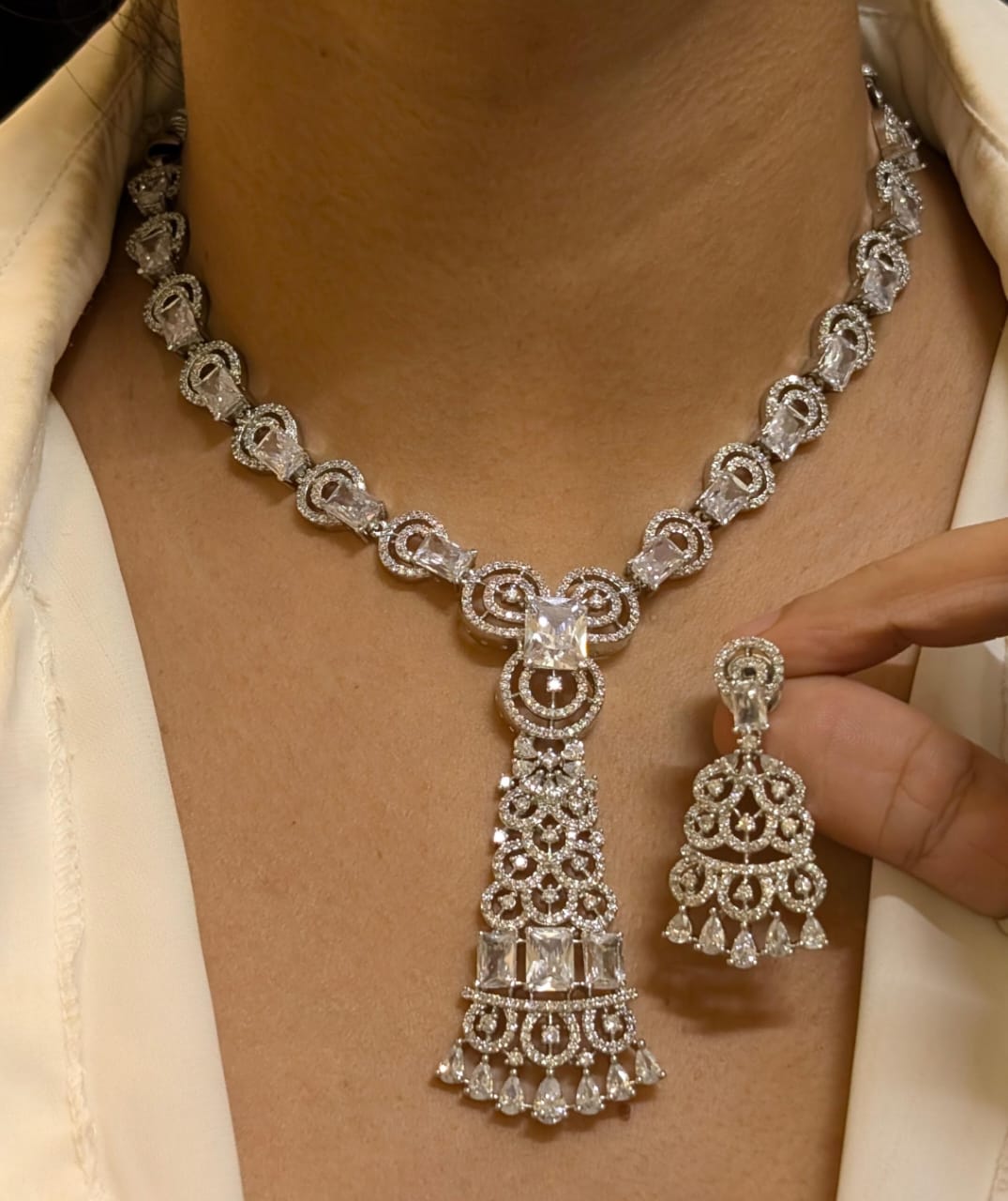 Statement Indian CZ Necklace Earrings Set | Kundan Jewelry | AD Jewelry | Pakistani Jewelry | Traditional Jewelry - Libasaa.com