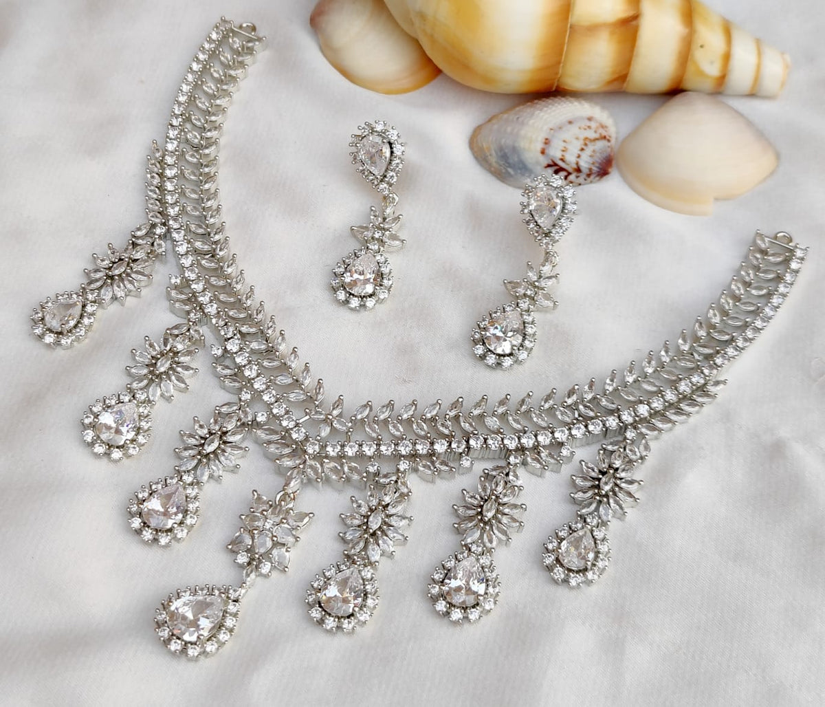 Gold Toned Bridal AD Necklace Earrings Set For Wedding - Libasaa.com