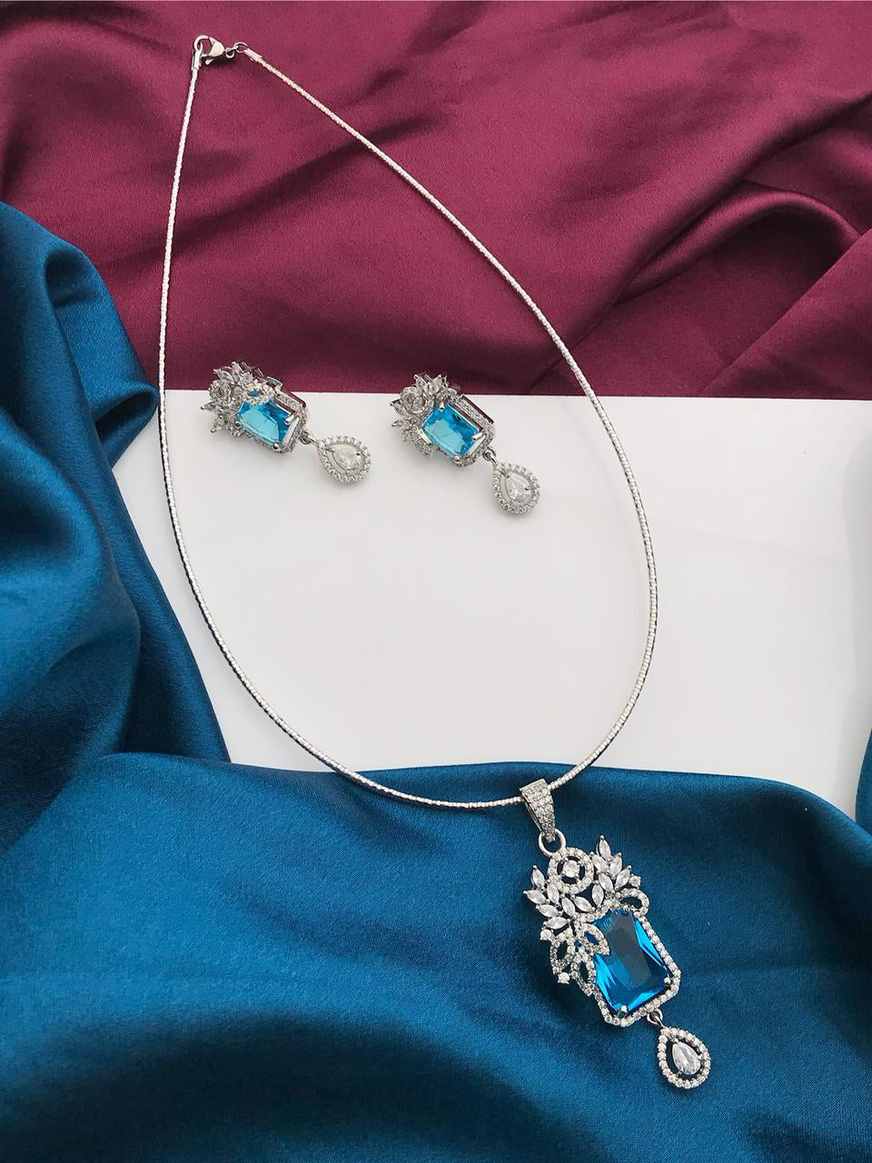 Silver Tone ADStatement Necklace Earring Set For Wedding - Libasaa.com