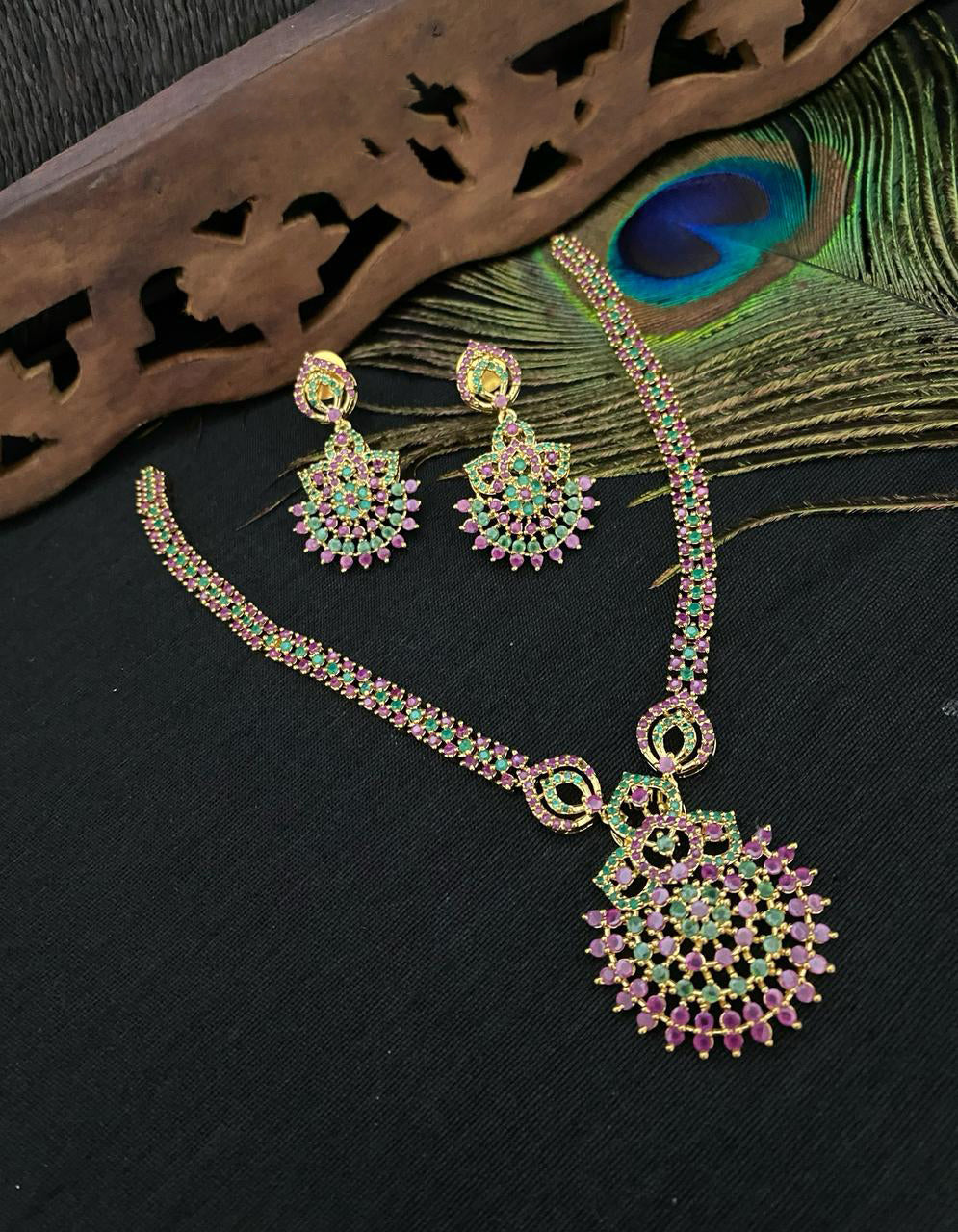 Jaipuri Traditional Kundan Necklace Earring Set For Wedding - Libasaa.com