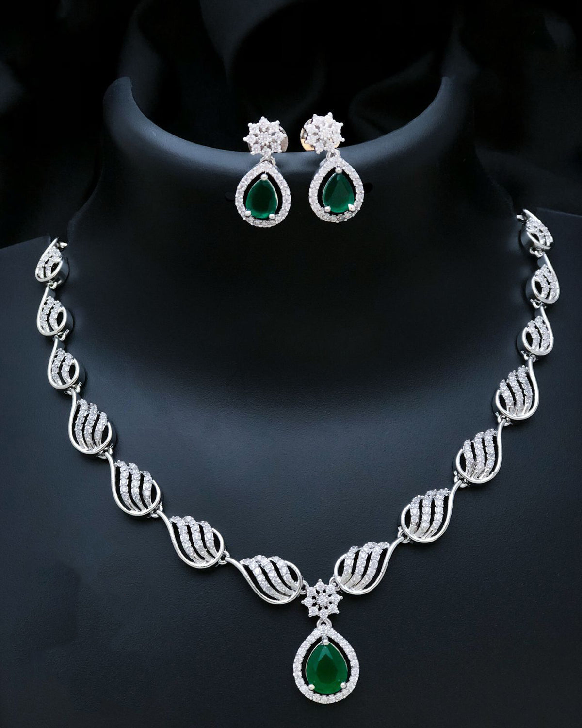 Stylish American Diamond Statement Silver Plated Necklace Earring Set - Libasaa.com