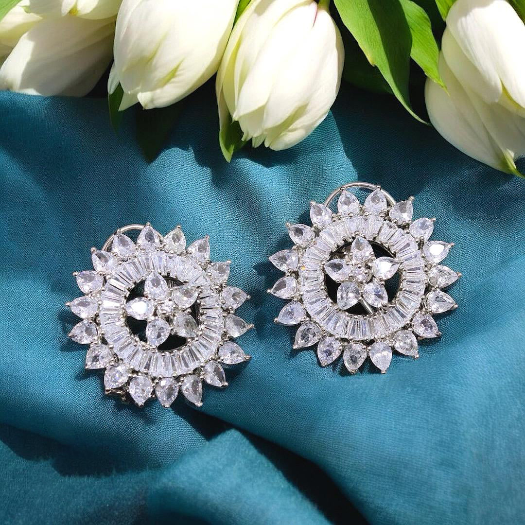 Floral Round Silver Stone Work Earrings Set - Libasaa.com