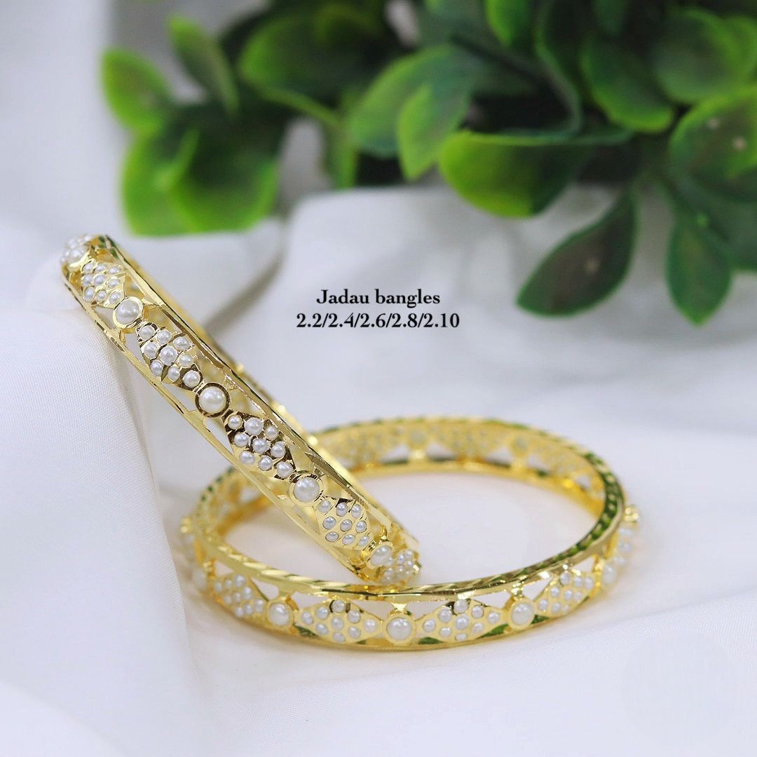 Jadau Gold Plated Kada Bangles Set for Women – Traditional Pearl Studded Bridal Chooda, Wedding & Festive Jewellery