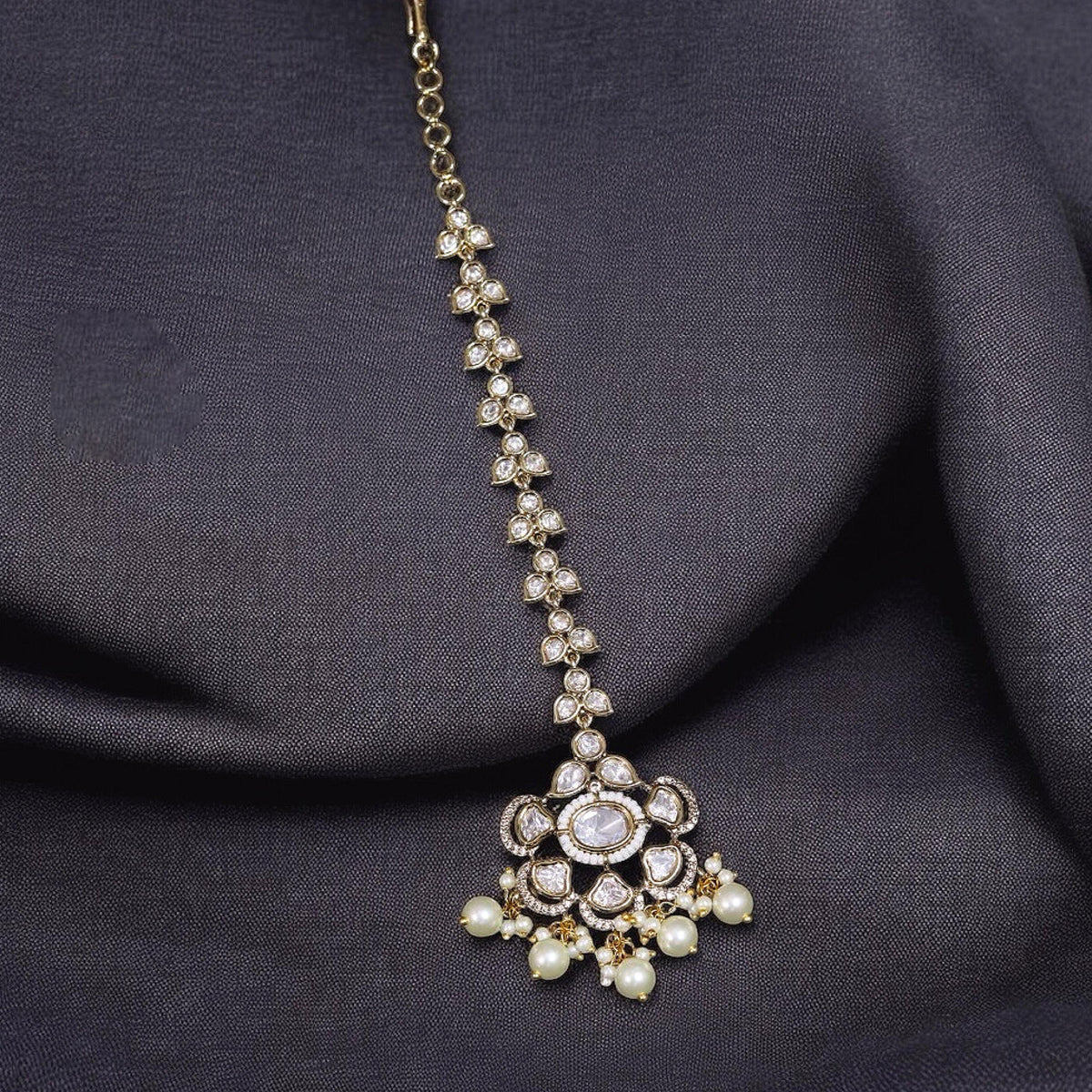 Pakistani Bridal White Stone Work Maangtika For Women - Libasaa.com