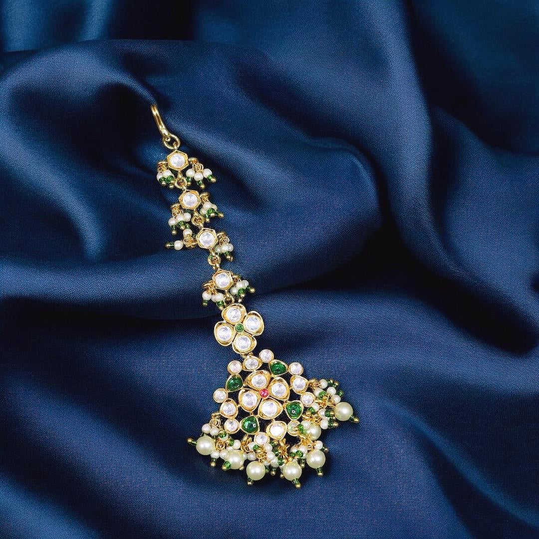 Indian Green Flower Design Maangtikka For Women - Libasaa.com