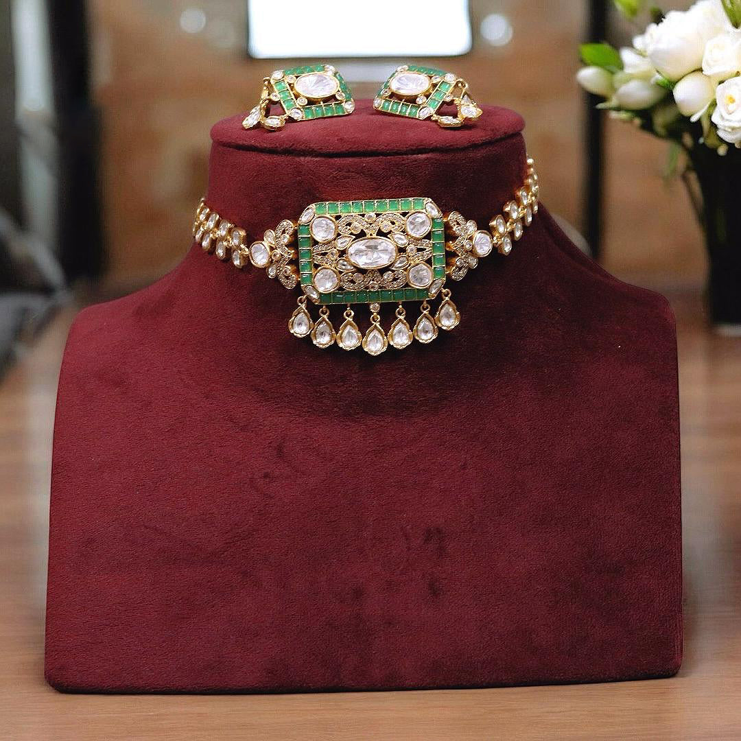 Green Traditional Polki Kundan Choker Earrings Set | Kundan Jewelry | Indian Jewelry | Pakistani Necklace Set | Traditional Jewelry | Polki Necklace - Libasaa.com