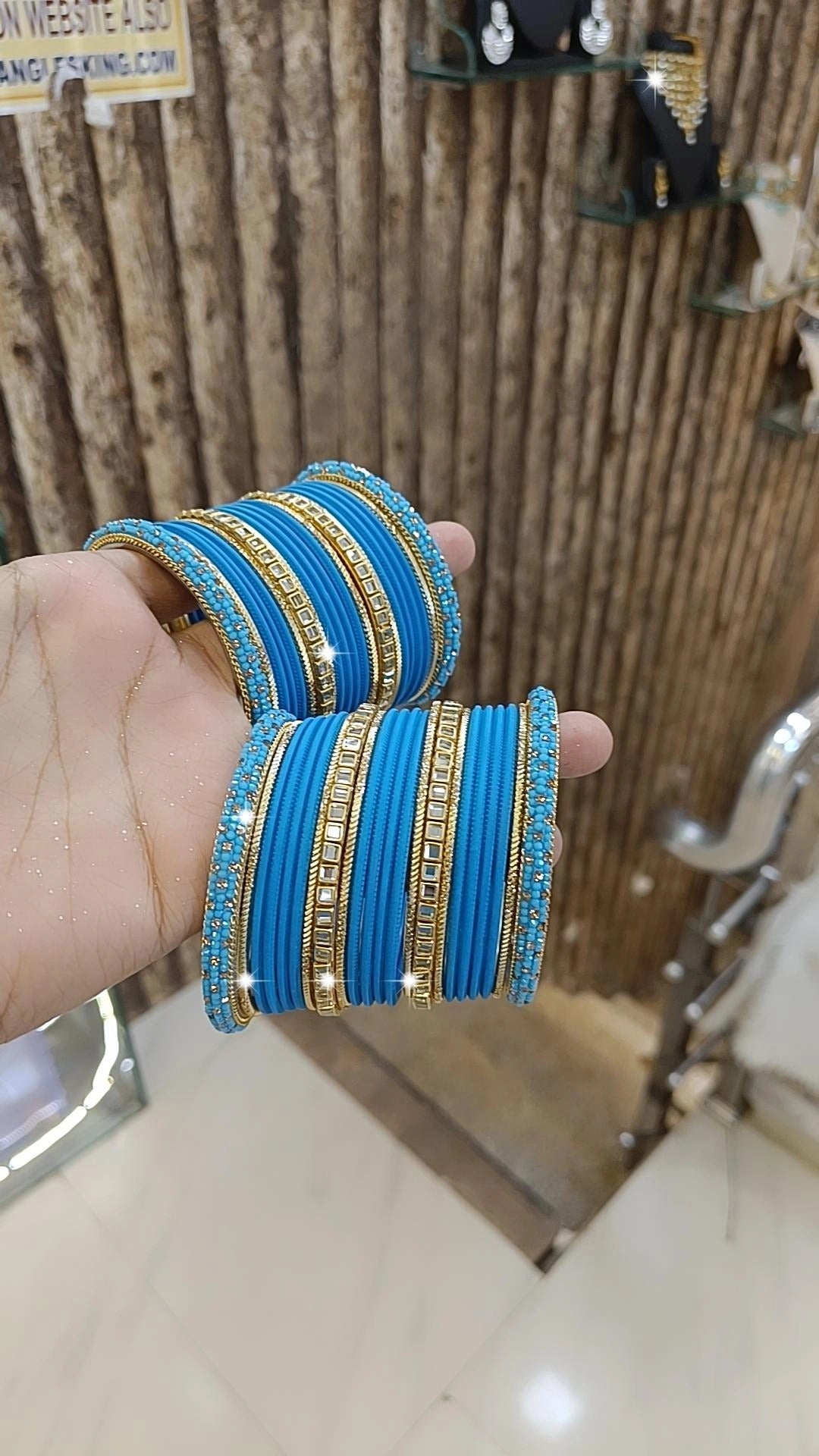 Elegant Bridal Stone Work Bangle Chura Set Set For Wedding - Libasaa.com