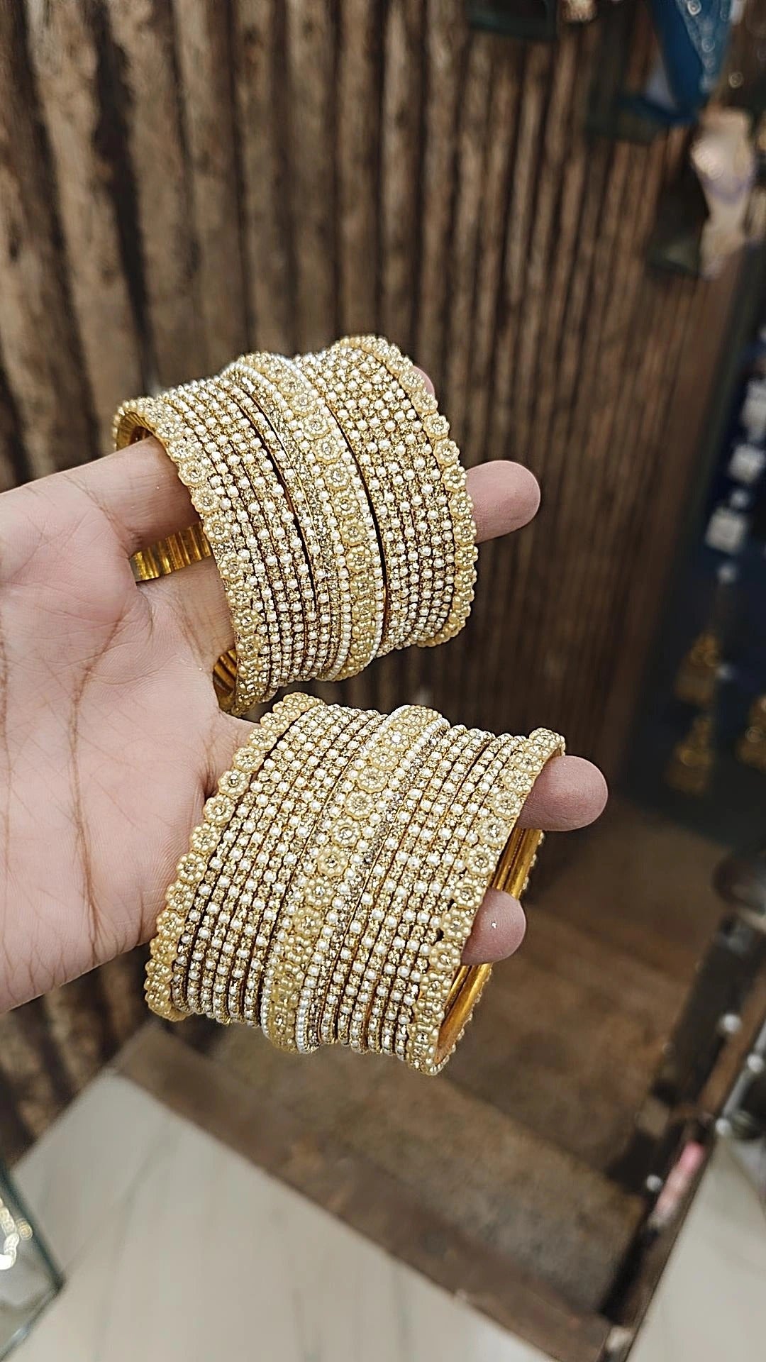 Pakistani Flower Design Brass Bangle Jewelry Set - Libasaa.com