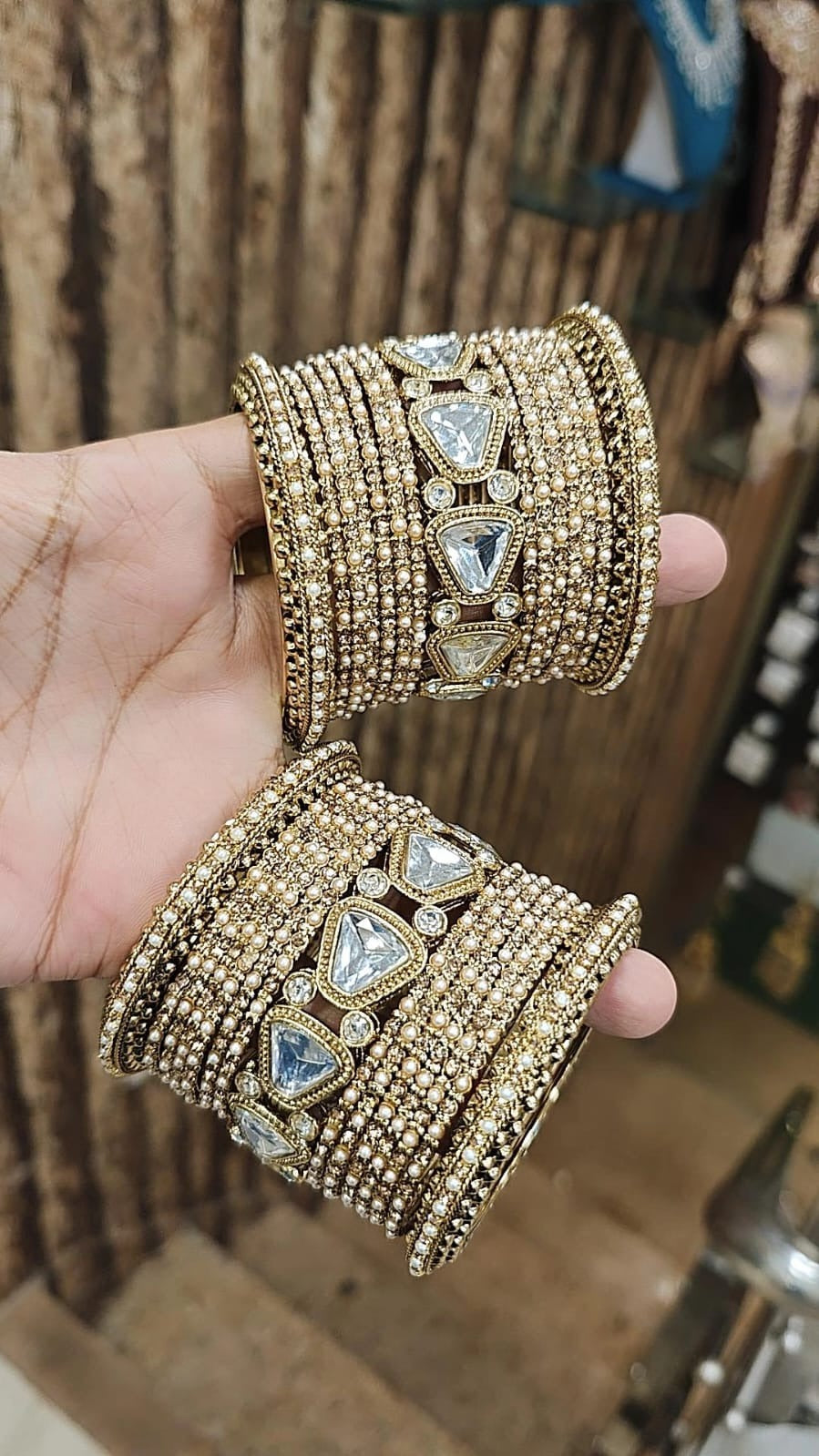 Indian Handmade Copper Kundan Stone Work Bridal Chura Set For Wedding - Libasaa.com