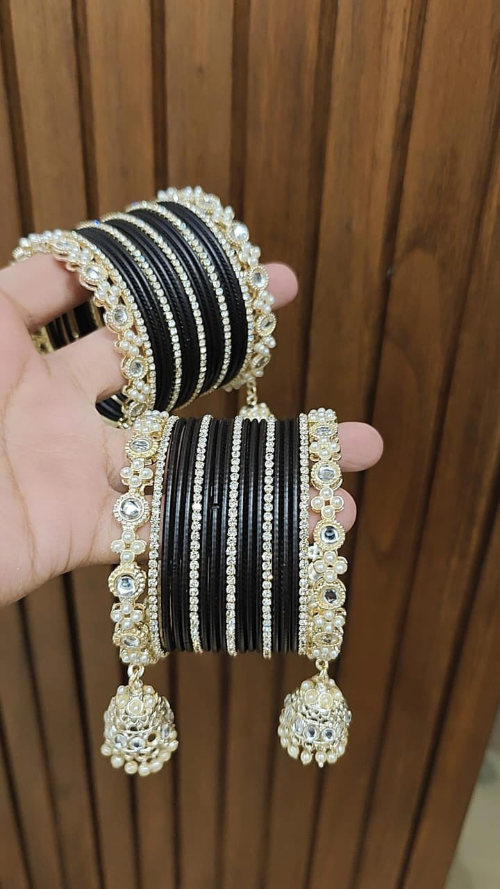 Jaipuri Traditional Thread Gold Plated Kundan Bridal Bangle With Set - Libasaa.com