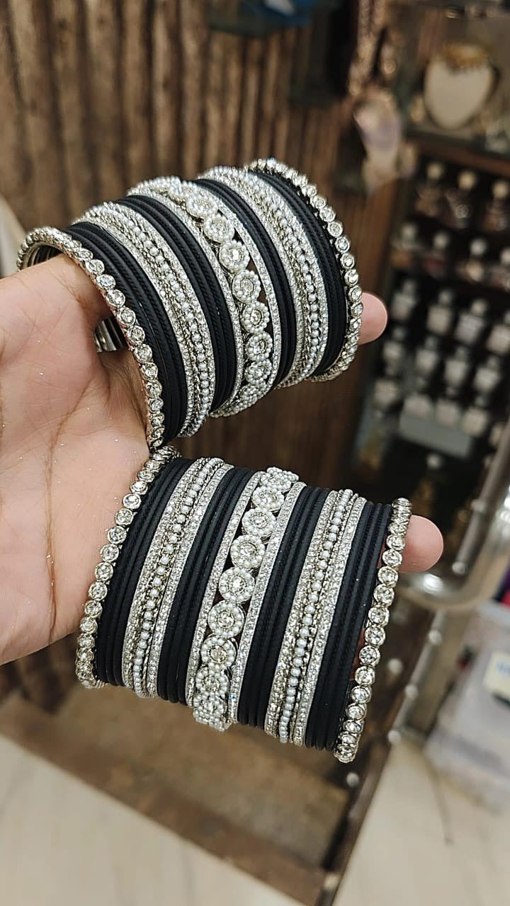 Silver Tone Jaipuri Kundan Bridal Bangle Chura Set For Wedding - Libasaa.com