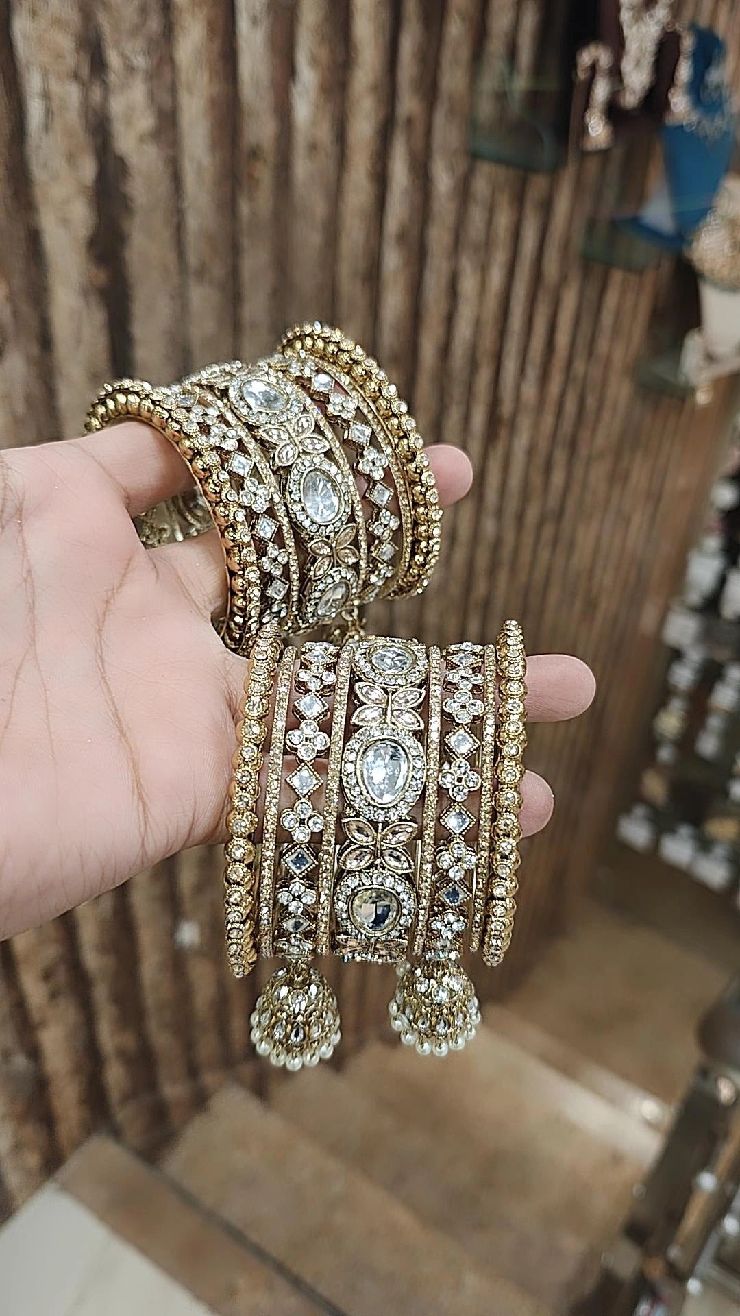 Pakistani Golden Flower Design Stone Work Bangle Jhumki Set | Pakistani Bangle Set | Pakistani Jewelry | Traditional Jewelry - Libasaa.com