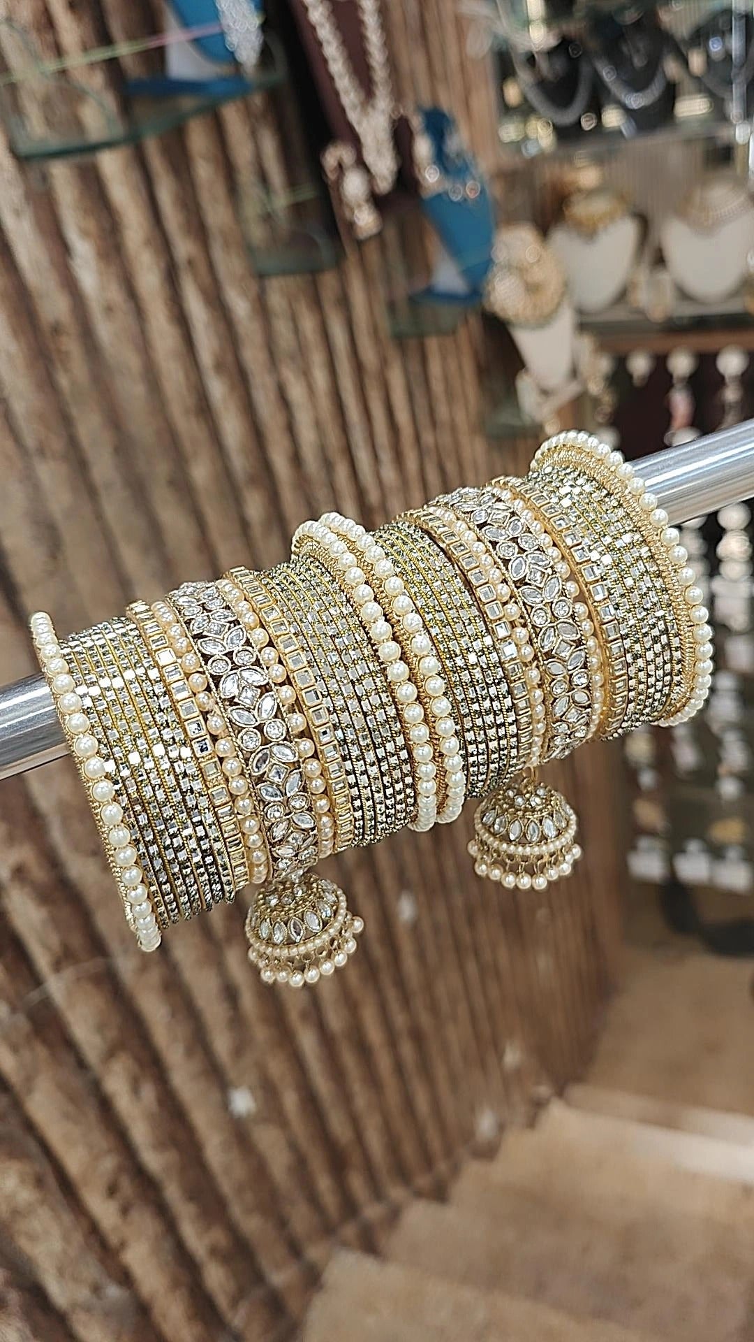 Pakistani Golden Floral Design Bangle Jhumki Set | Indian Bangle Set | Indian Jewelry | Traditional Jewelry - Libasaa.com