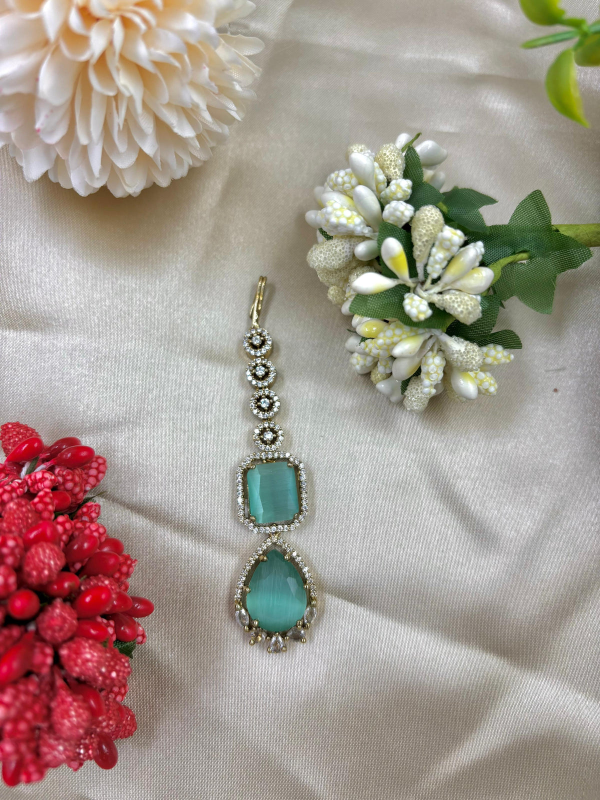 Royal Victorian Drop Maangtika – Timeless Bridal Elegance - Libasaa.com