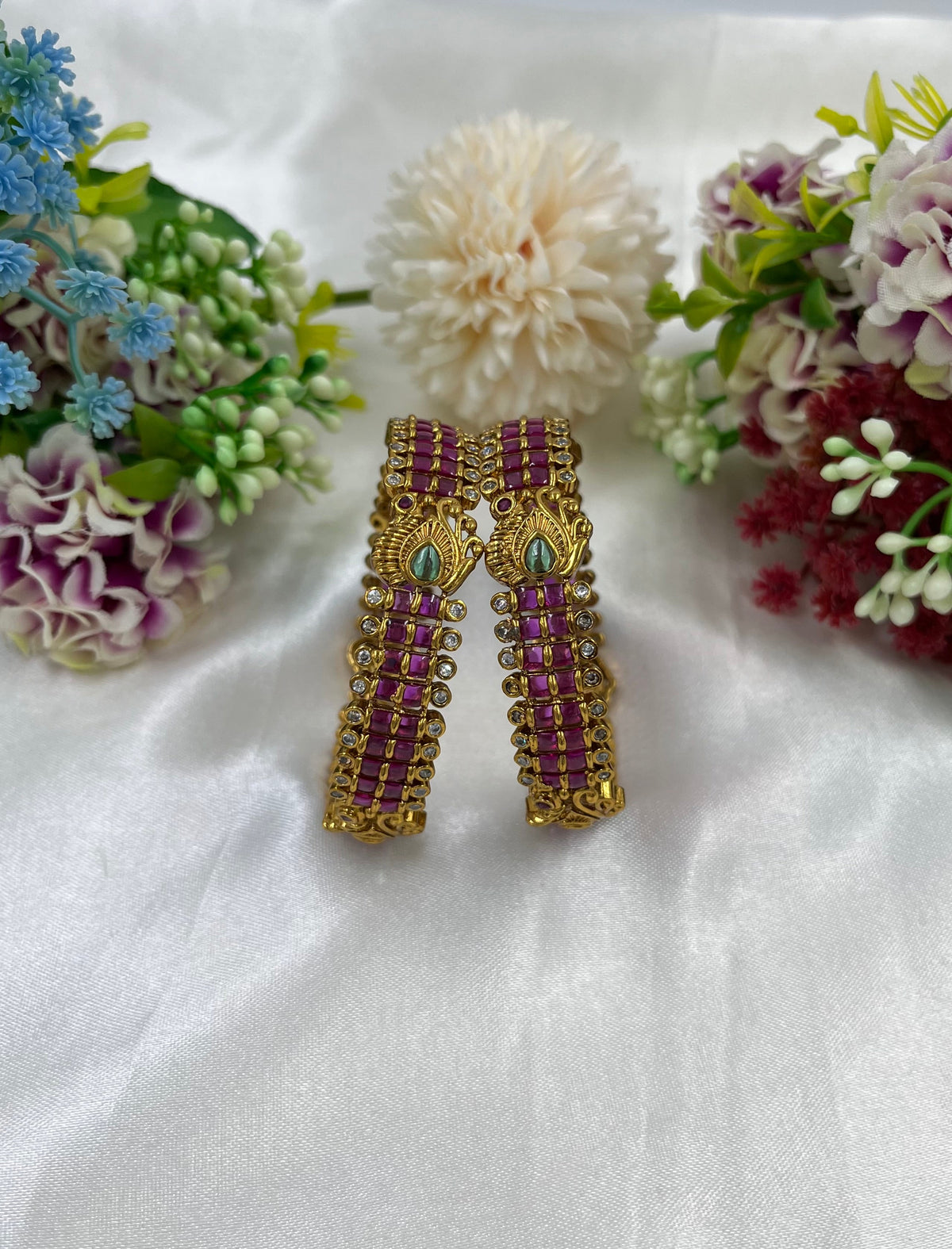 Temple Premium Gold Plated Bangles β Traditional South Indian Jewelry - Libasaa.com