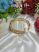 Gleamora Moissanite Kundan Bracelet (Openable) – Royal Radiance Redefined - Libasaa.com