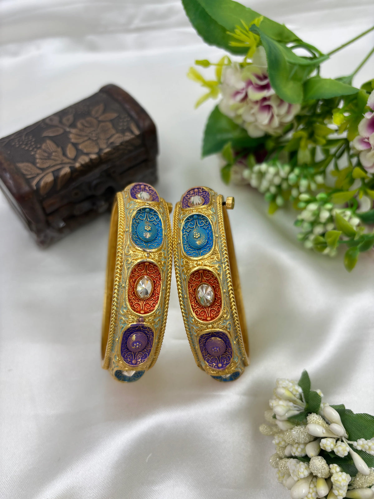 Multi Premium Heritage Bangles – Royal Tradition with a Modern Touch - Libasaa.com