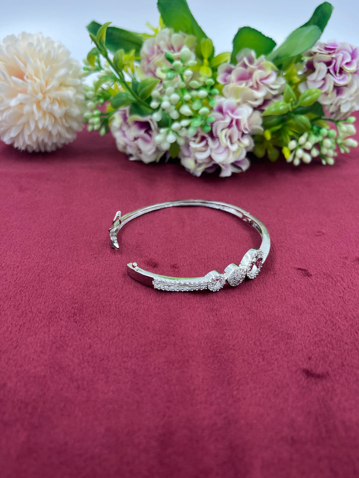 AD Openable Kada β Sparkling Elegance with Modern Charm - Libasaa.com