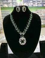Bollywood Royal Emerald Green Queen Necklace Set - Libasaa.com