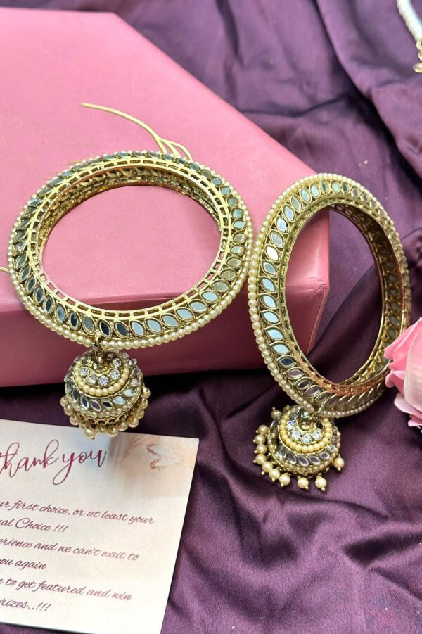 Lightweight Antique Gold Mirror Bangles with Jhumki Drop, Polki Diamond Bangles, Pair Of Bangles, Indian Jewelry, Pakistani Jewelry - Libasaa.com