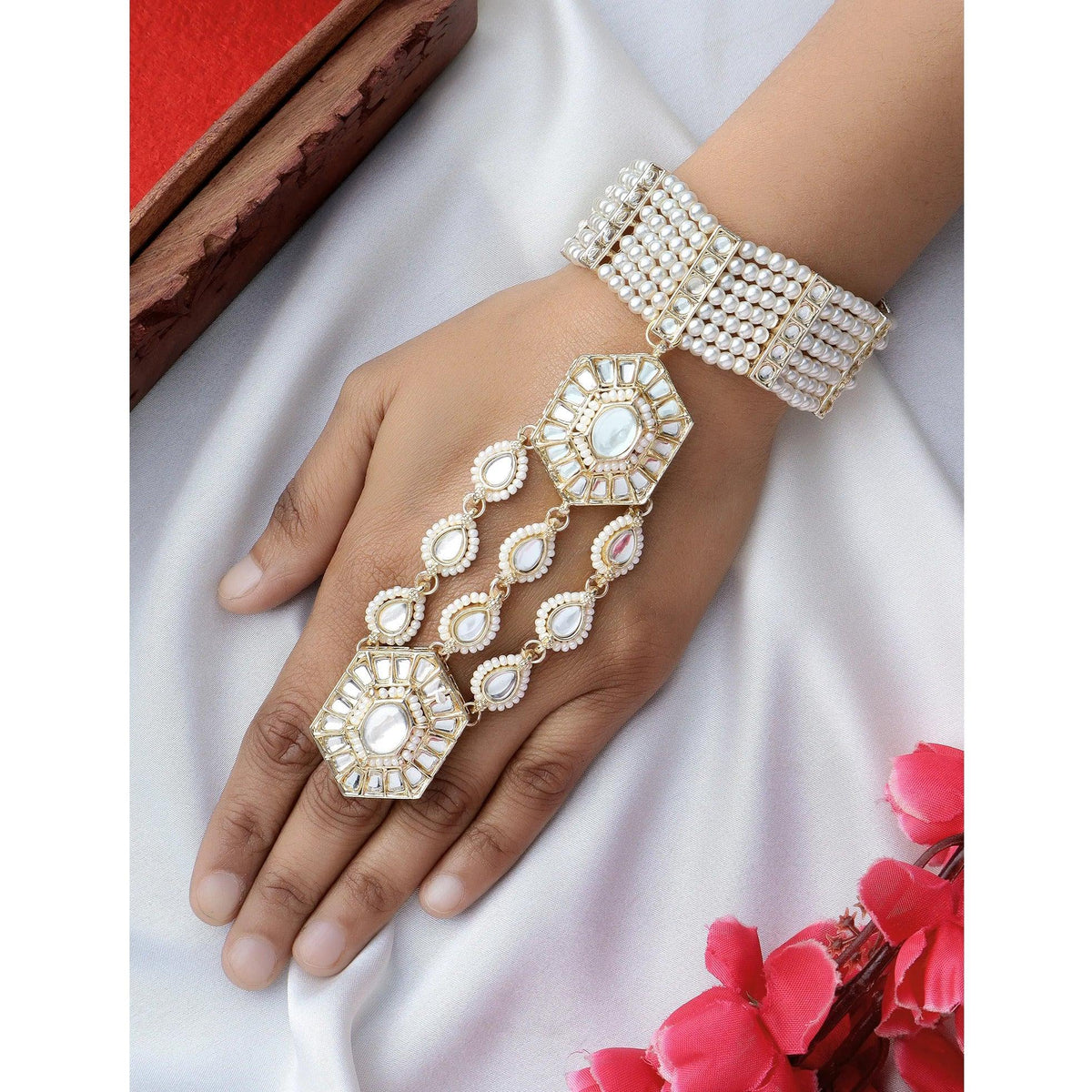 White Kundan Stones & Pearl Adjustable Haath Phool, Bridal Hand Harness, Kundan Stones Ring Bracelet, Indian Jewelry, Gift for Her, Set of 2 - Libasaa
