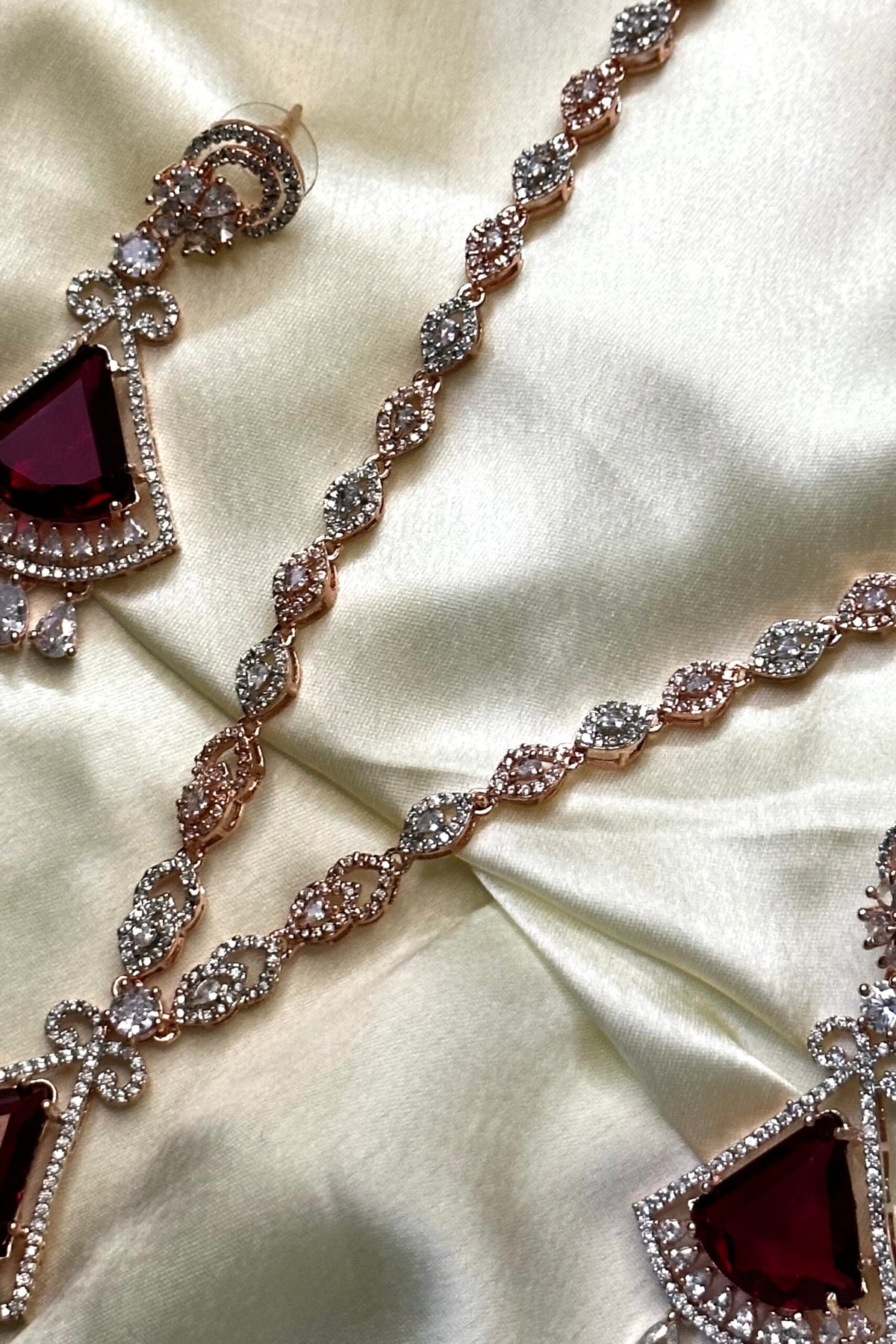 Party Necklace Canary Wine, Luxury Jewelry Set, Really Fancy Luxury Piece, Party Queen Must Have One, Victorian Royal Elegance - Libasaa.com